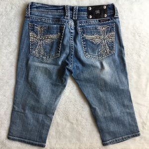 Miss Me for Buckle Capri Jeans Size 29x16.5”